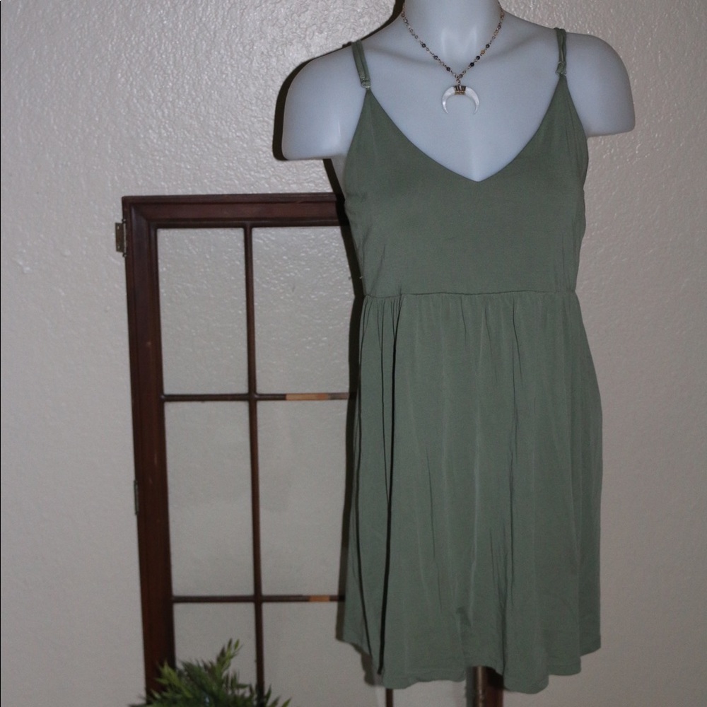 Light green dress